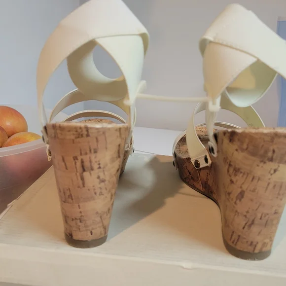 NIB. ESPRIT Strappy cork wedge sandals. Elastic comfort straps. Platform. - Picture 7 of 9